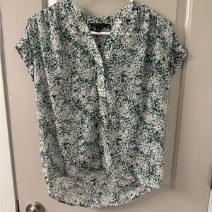 Banana Republic Green and White Floral Blouse